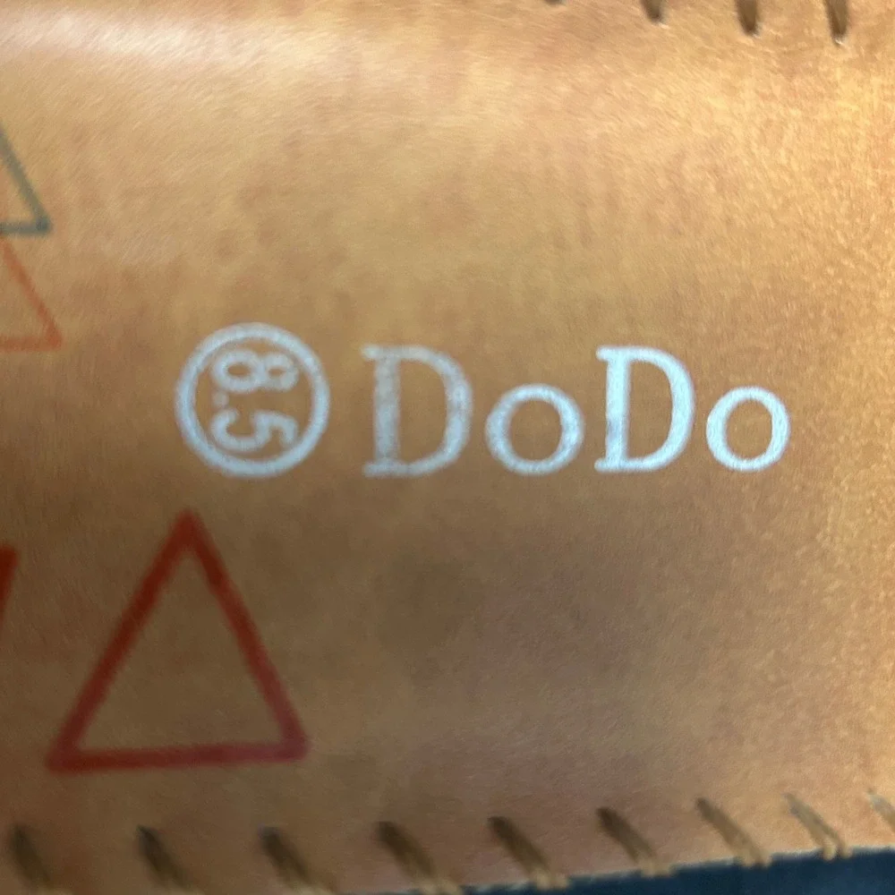 DoDo slide sandals